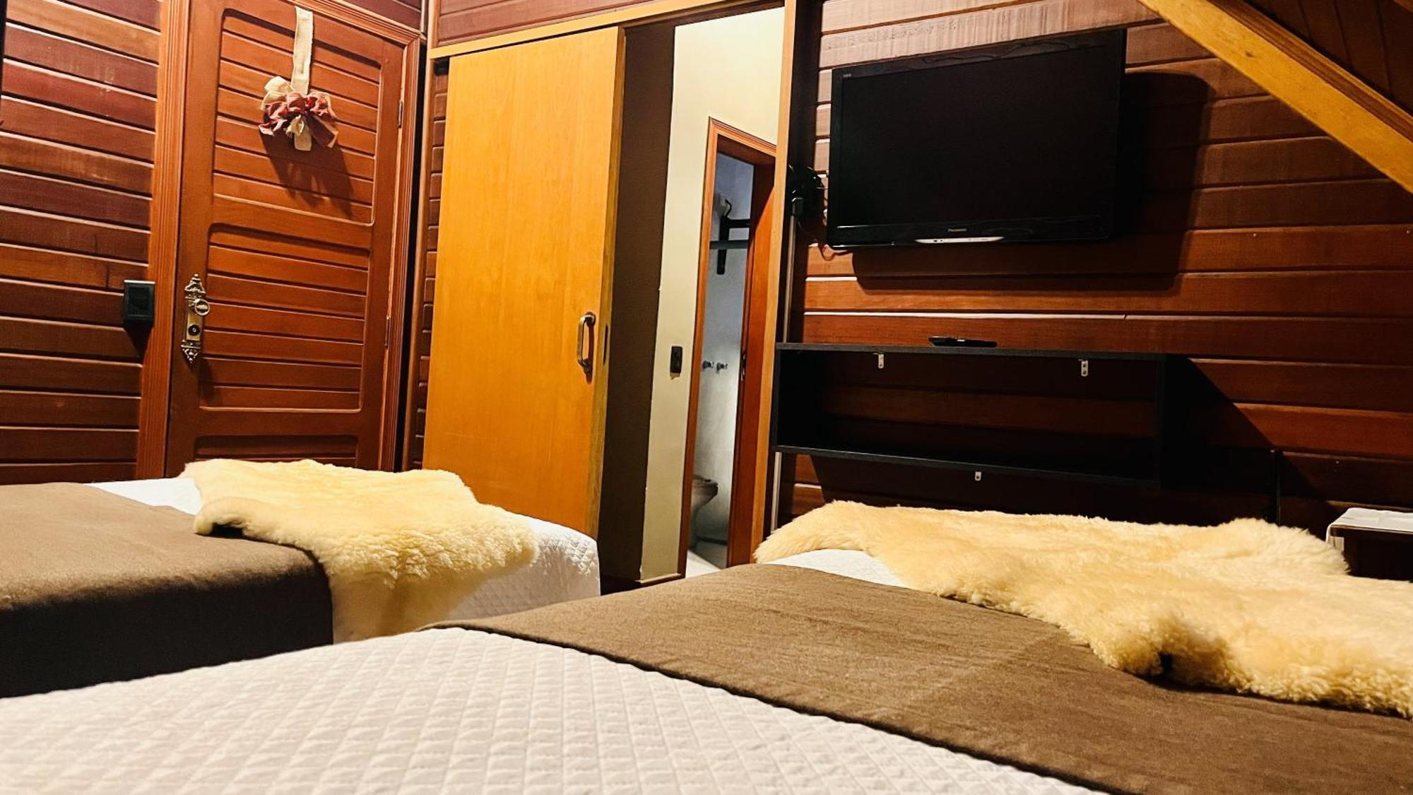 Dom Hotel — Photos 1